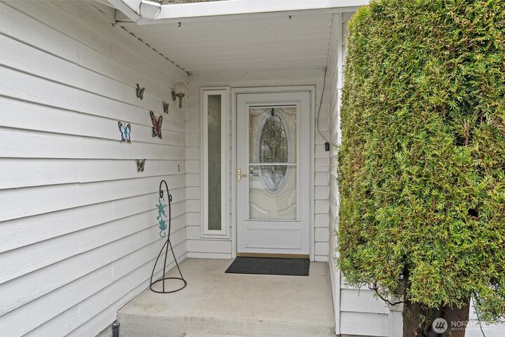 Property Photo: 7503 7th Drive W WA 98203