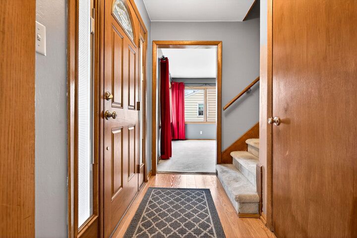 Property Photo:  1041 Shannon Street  WI 54956-3637 