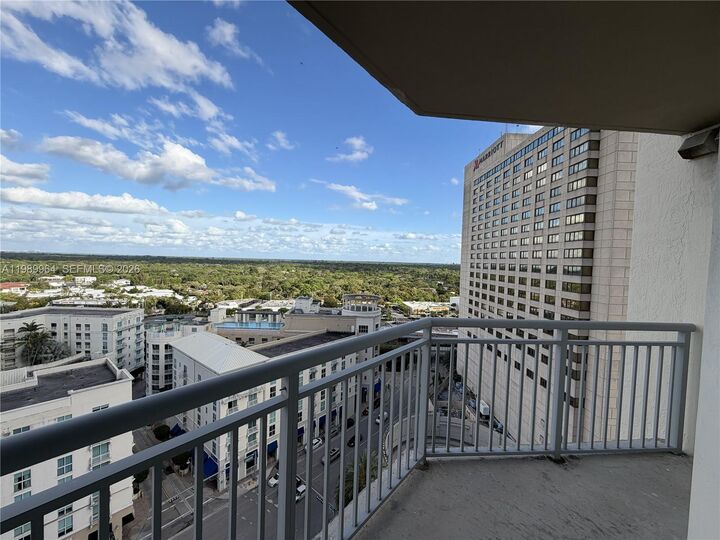 Property Photo:  9055 SW 73rd Ct 1403  FL 33156 
