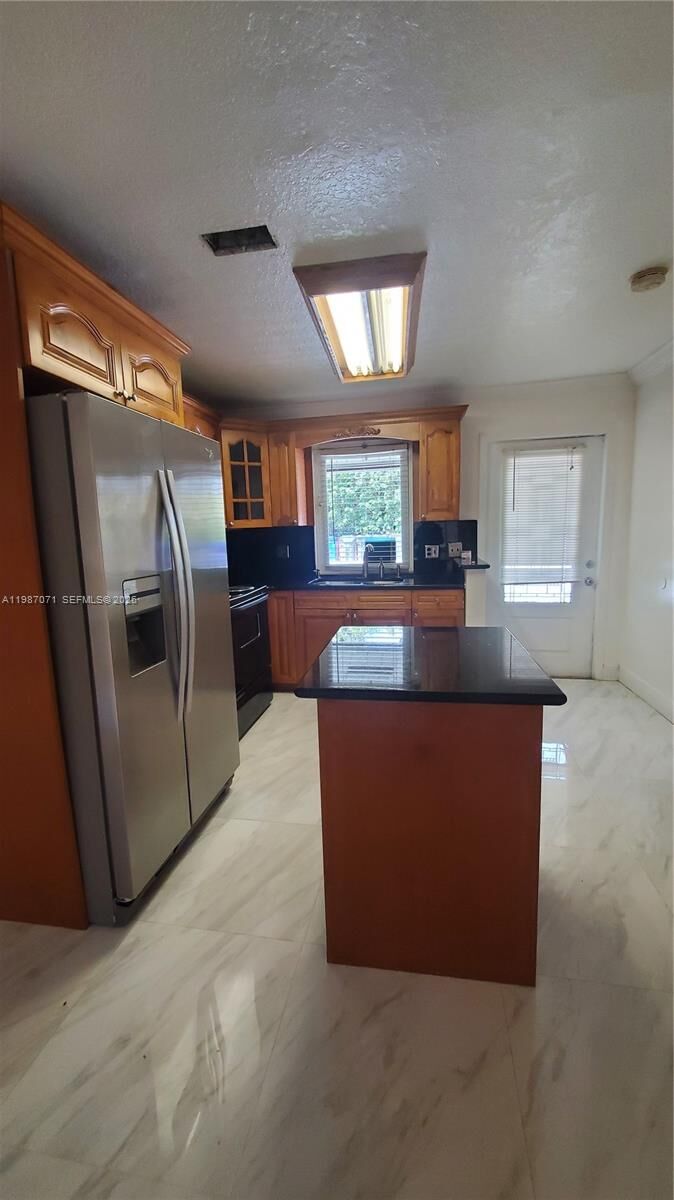 Property Photo:  2638 Taylor St B2  FL 33020 