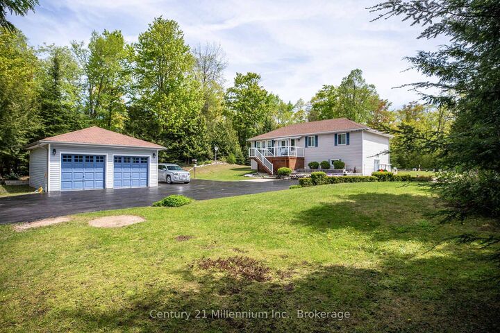 Property Photo:  31 Hemlock Road  ON N0H 2T0 