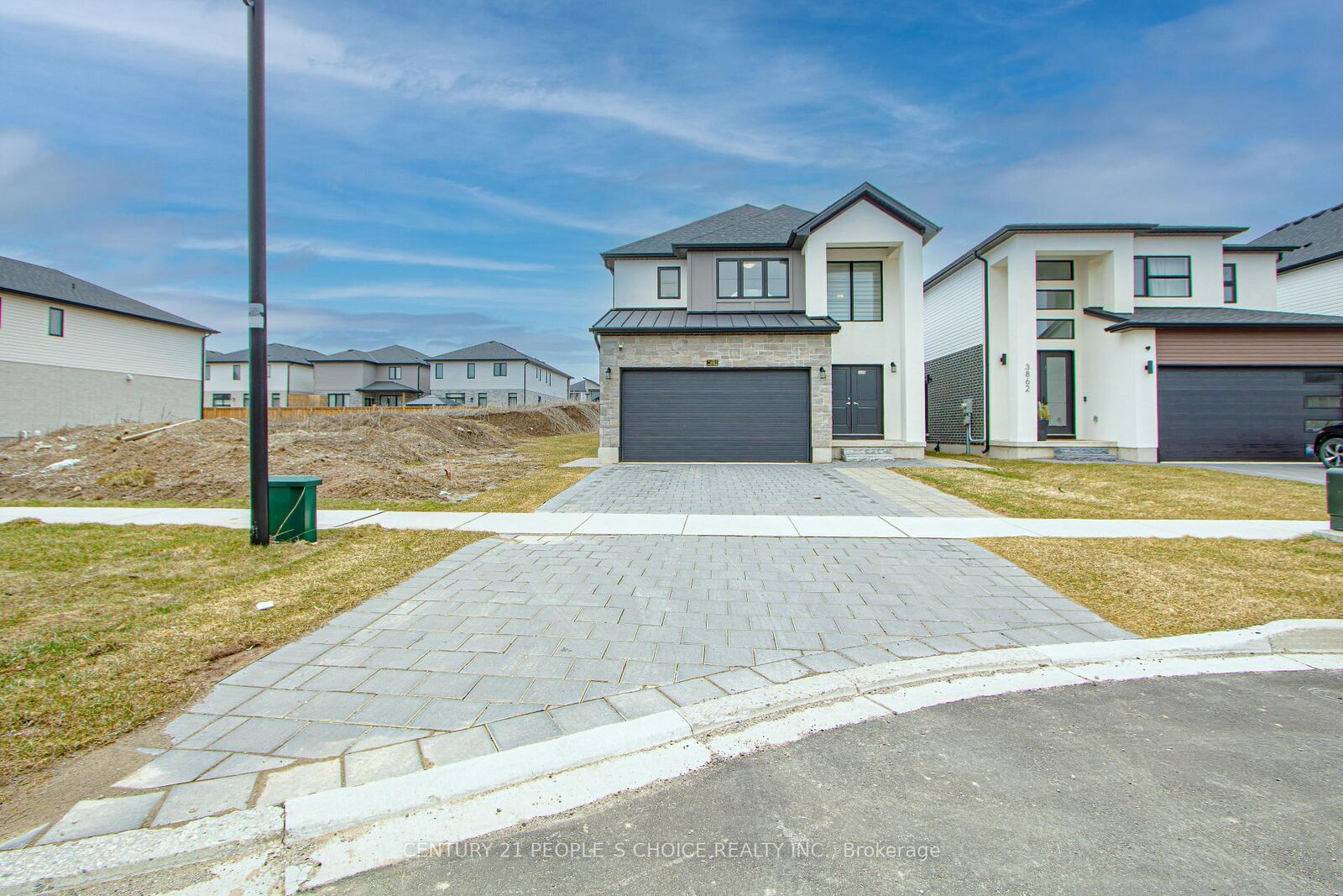 Property Photo: 3858 Campbell Street N ON N6P 0J5