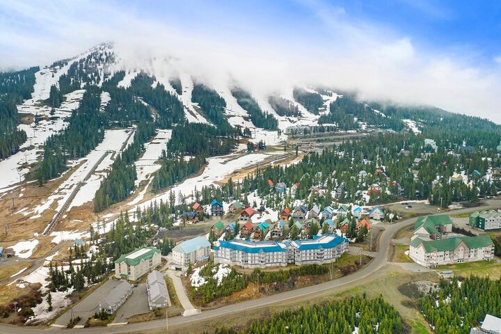 Property Photo: 1320 Henry Rd #212 BC V0P 1N0