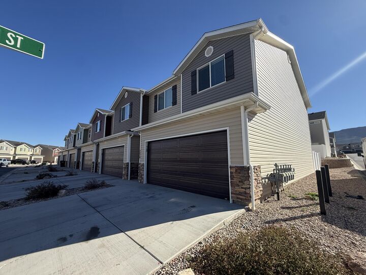 Property Photo:  3028 N 175 East St  UT 84721 