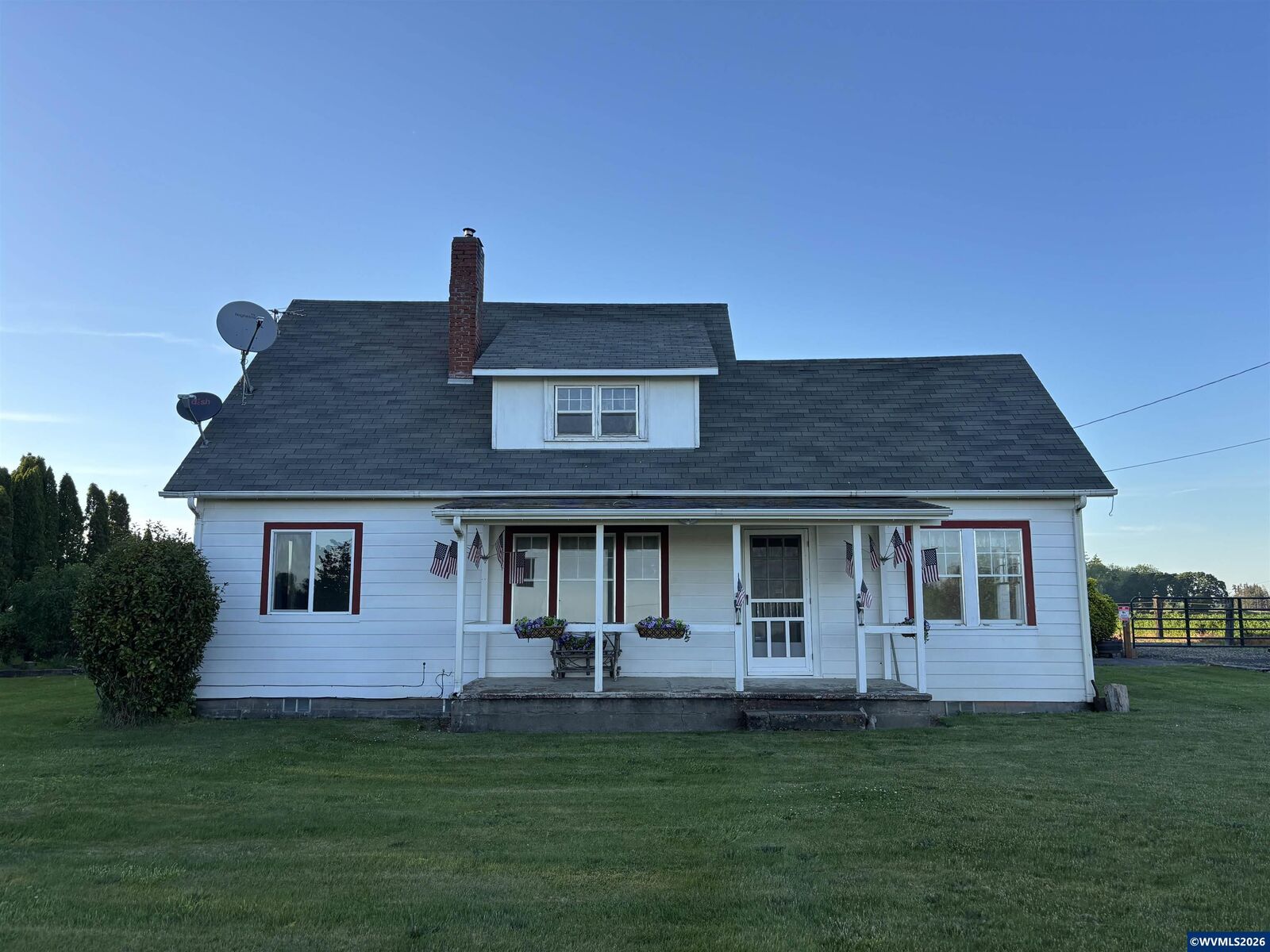 Property Photo:  6605 Fruitland Rd NE  OR 97317 