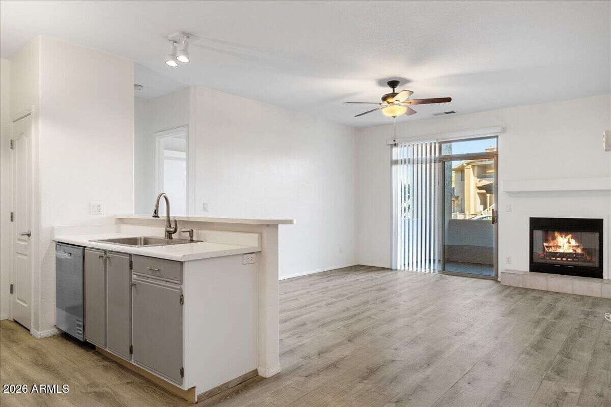 Property Photo: 985 E Mingus Avenue 314 AZ 86326