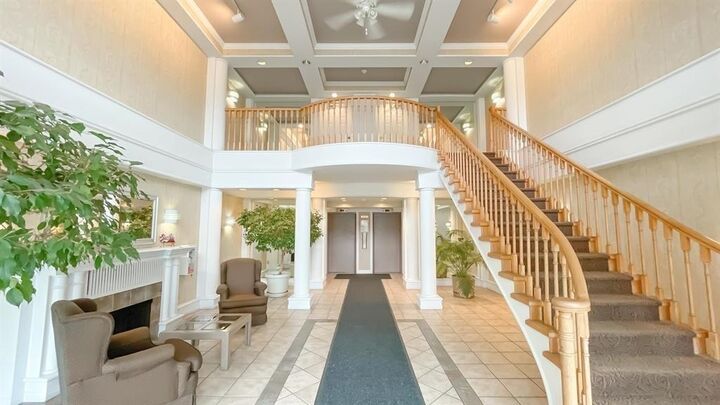 Property Photo: 6631 Minoru Boulevard 1201 BC V6Y 1Z1