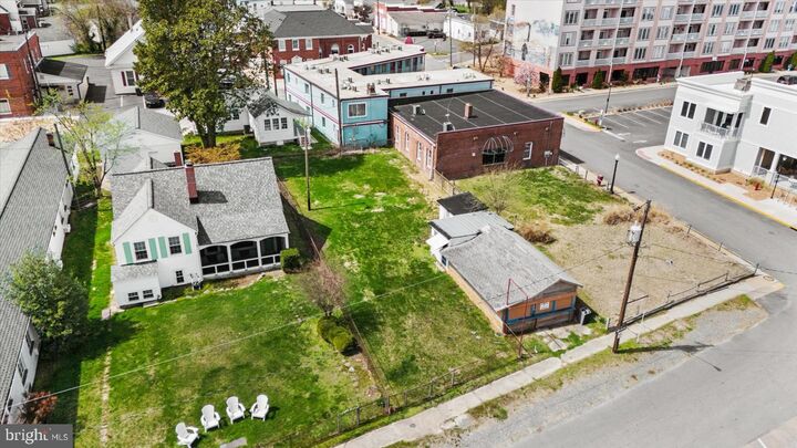 Property Photo:  20 Beach Terrace  VA 22443 