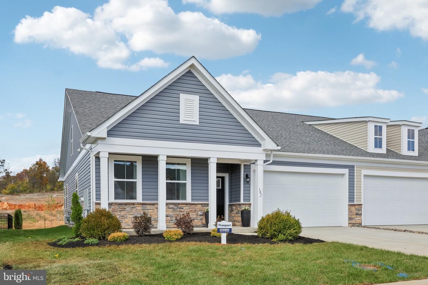 Property Photo:  123 Trellis View Lane  VA 22602 