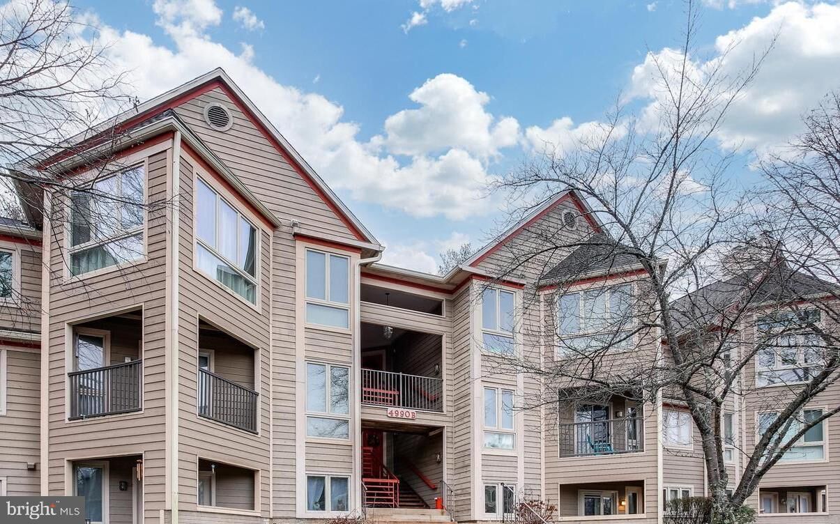 Property Photo: 4990 Dorsey Hall Drive B2 MD 21042