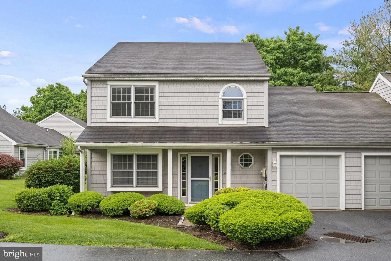 Property Photo: 262 Crescent Drive PA 17033