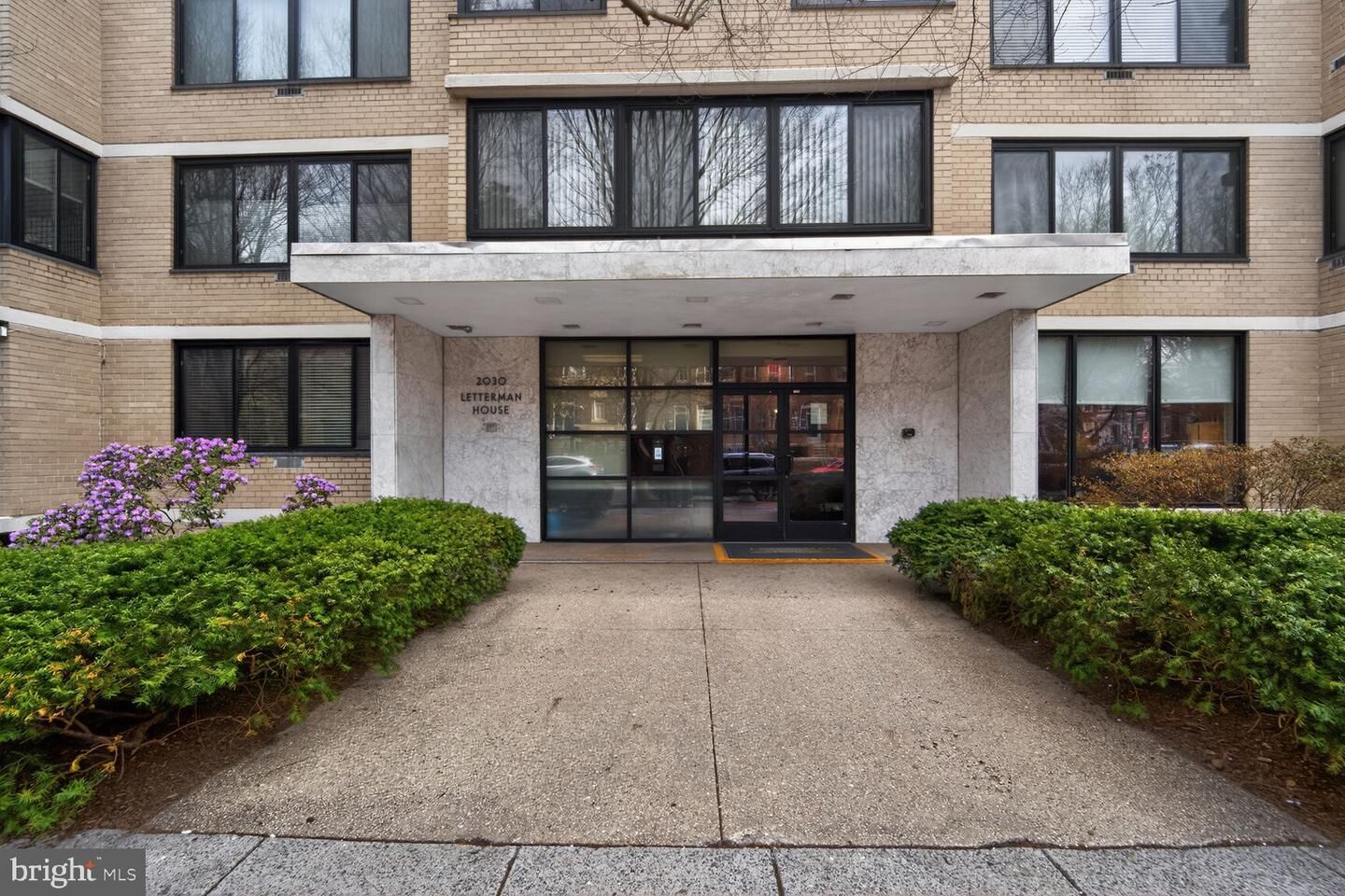 Property Photo:  2030 F Street NW 908  DC 20006 