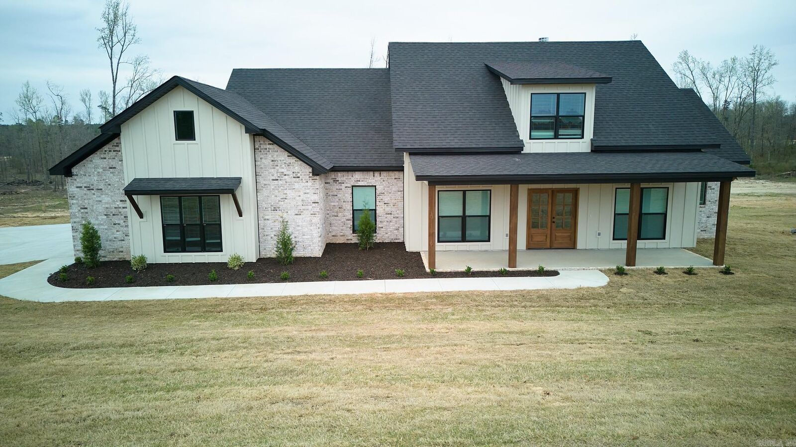Property Photo:  10565 W Miller Sardis Road  AR 72011 
