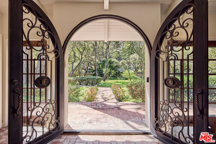Property Photo:  6138 Ramirez Canyon Rd  CA 90265 