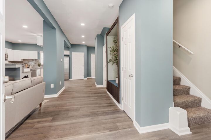 Property Photo: 557 E Gates Street OH 43206