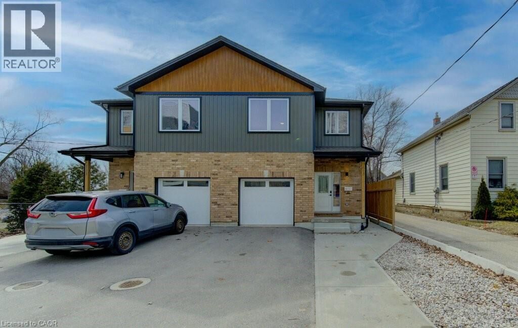 Property Photo: 113 Walter Street ON N2G 1S3