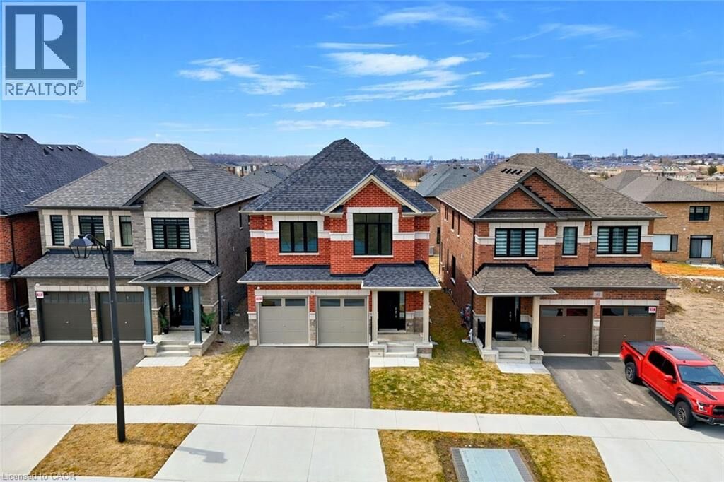 Property Photo:  39 Guernsey Drive  ON N2R 0T7 