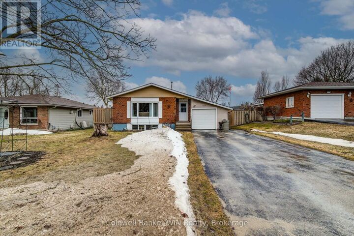 Photo de la propriété:  455 Albert Street  ON N0G 2L2 