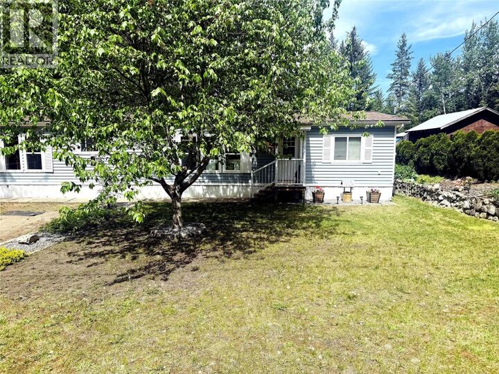 Photo de la propriété: 19 West Poirier Road BC V0E 2K0