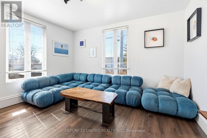 Photo de la propriété: 424 Victoria Street ON K9A 3G9