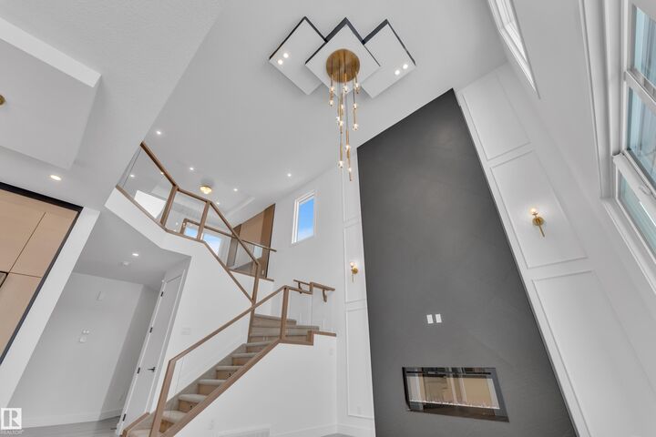 Property Photo: 505 Creekside Bay AB T9E 1W4