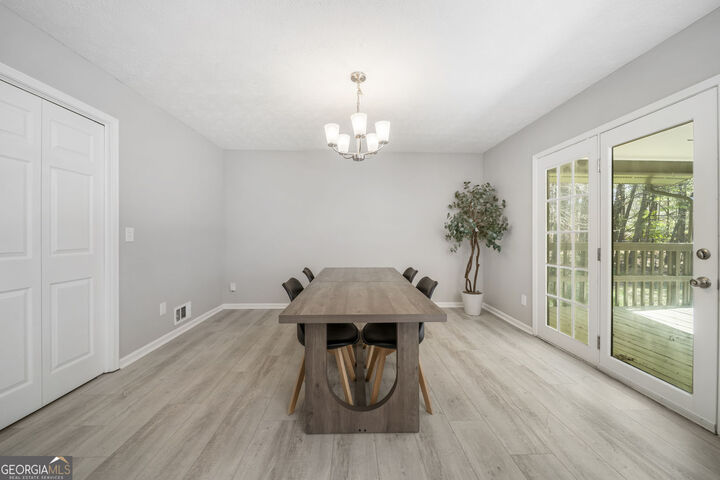 Property Photo:  1296 Mohawk Drive NW  GA 30043 