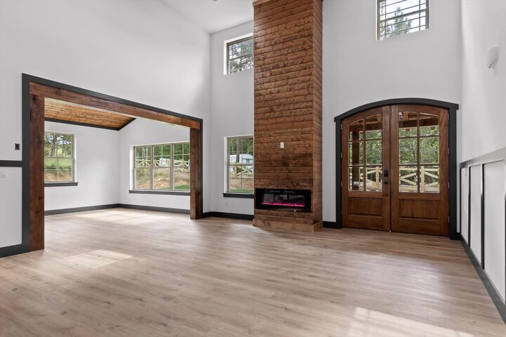 Property Photo:  198 County Road 169  AL 35979 