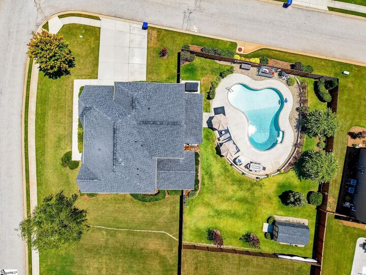 Property Photo:  214 E Longfield Lane  SC 29388 