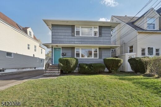 Property Photo:  33 N Willow St 2  NJ 07042 