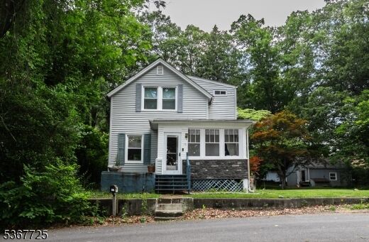 Property Photo:  15 Blakely Ave  NJ 07801 