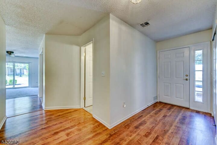 Property Photo:  1 Gerald Ct  NJ 08833 