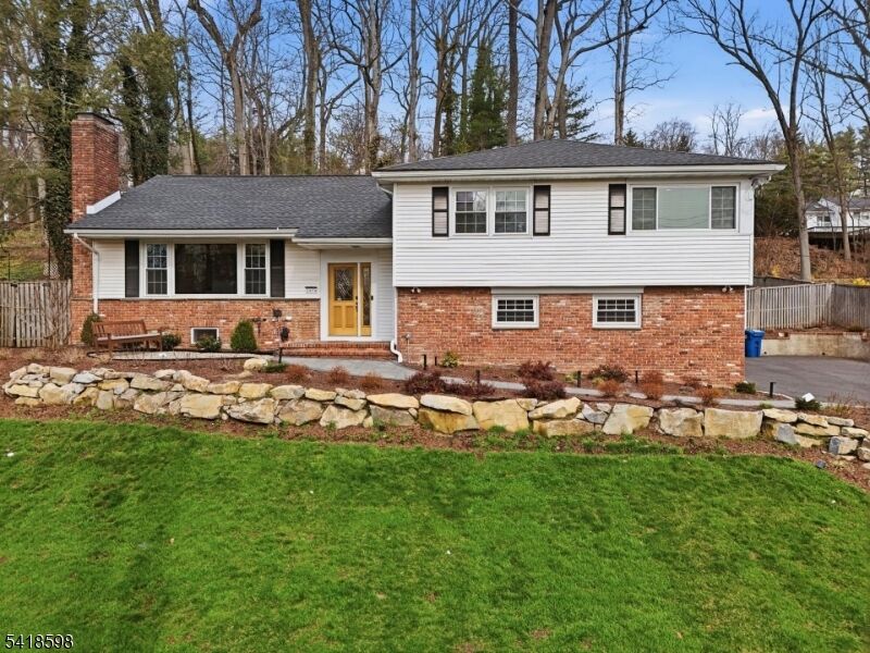 Property Photo:  1474 Deer Path  NJ 07092 
