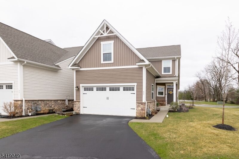 Property Photo:  35 Sparrowhawk St  NJ 07882 