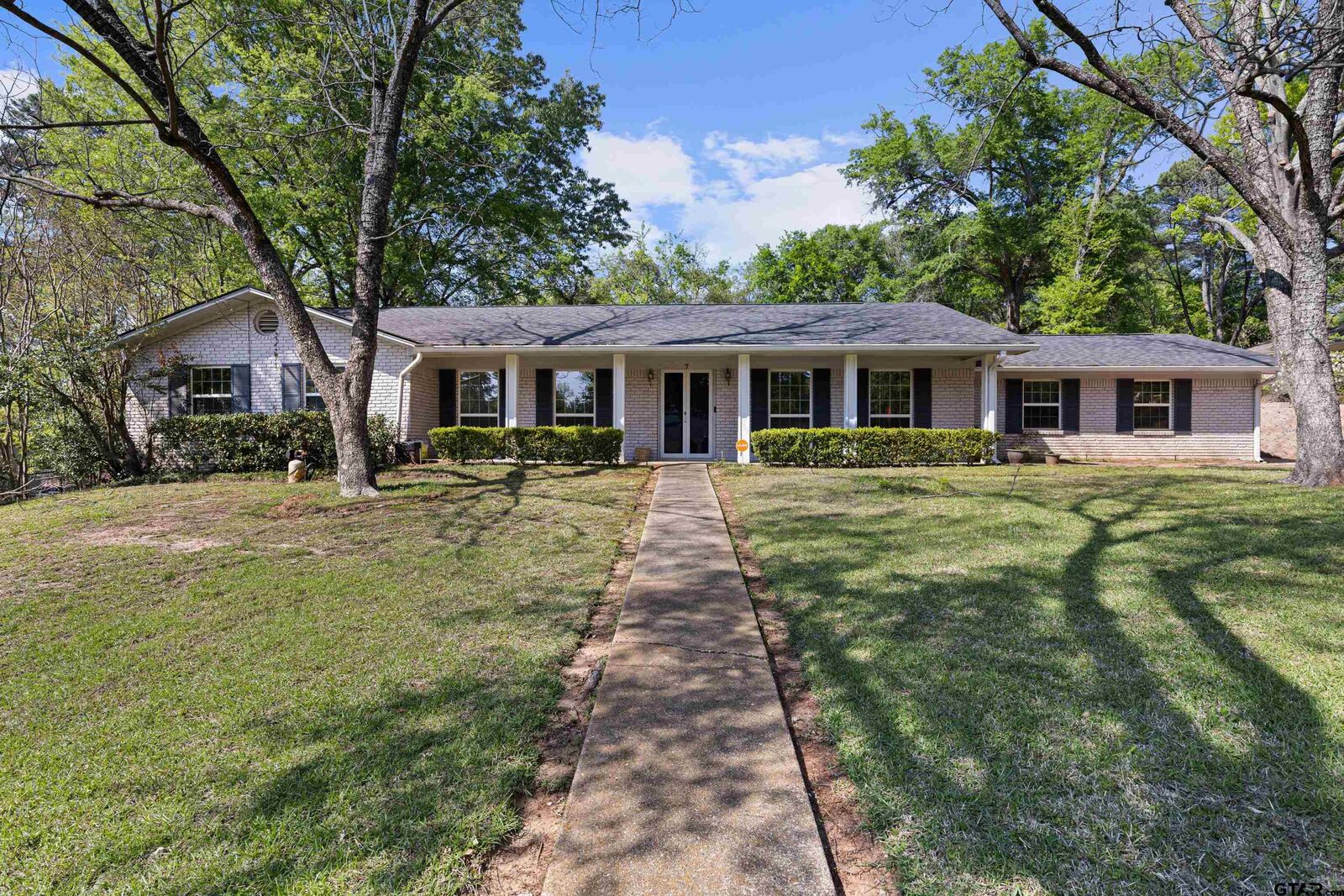 Property Photo:  7 Lindsey Lane  TX 75601 