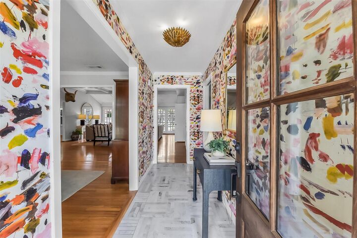Property Photo:  7706 Meadowbriar Lane  TX 77063 