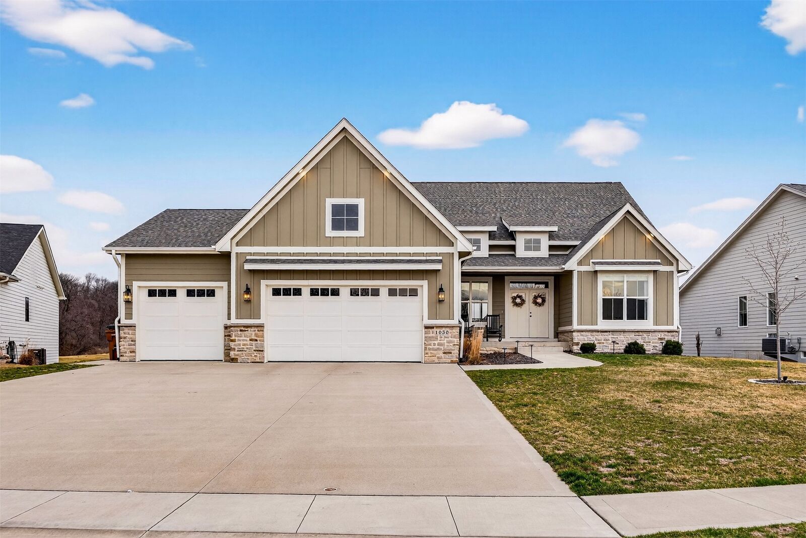 Property Photo:  1030 Timber Valley Circle  IA 50226 