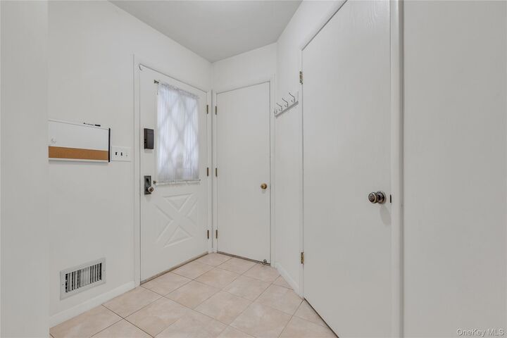 Property Photo:  158 Carriage Court B  NY 10598 