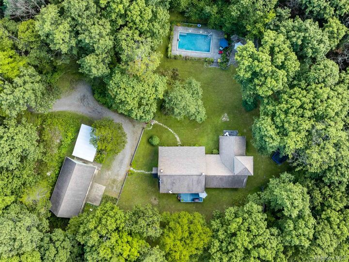 Property Photo:  74 Hilltop Road  NY 12572 