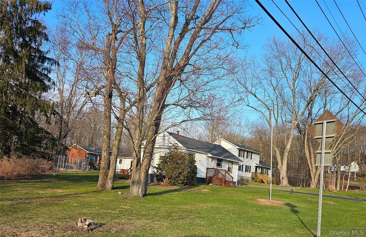 Property Photo:  1110 Nys Route 211 W  NY 10940 