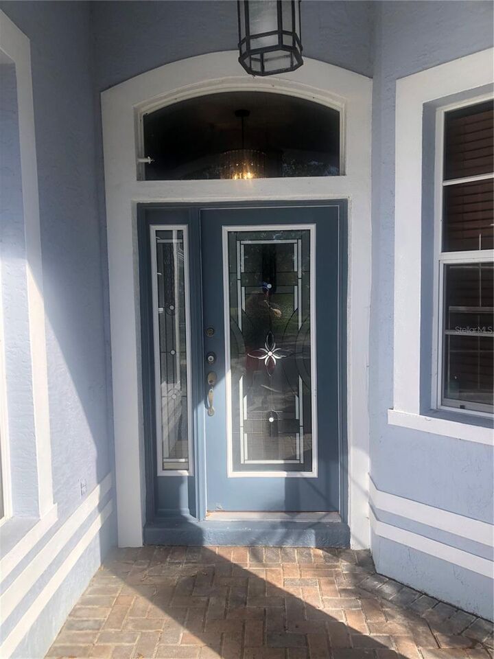 Property Photo: 5120 Highbury Circle FL 34238