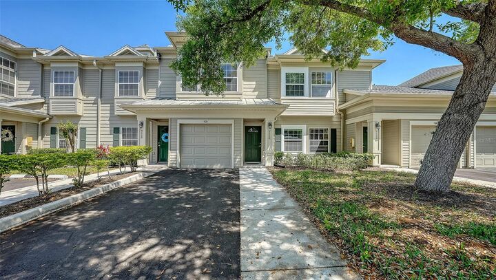 Property Photo:  7721 Plantation Circle  FL 34201 