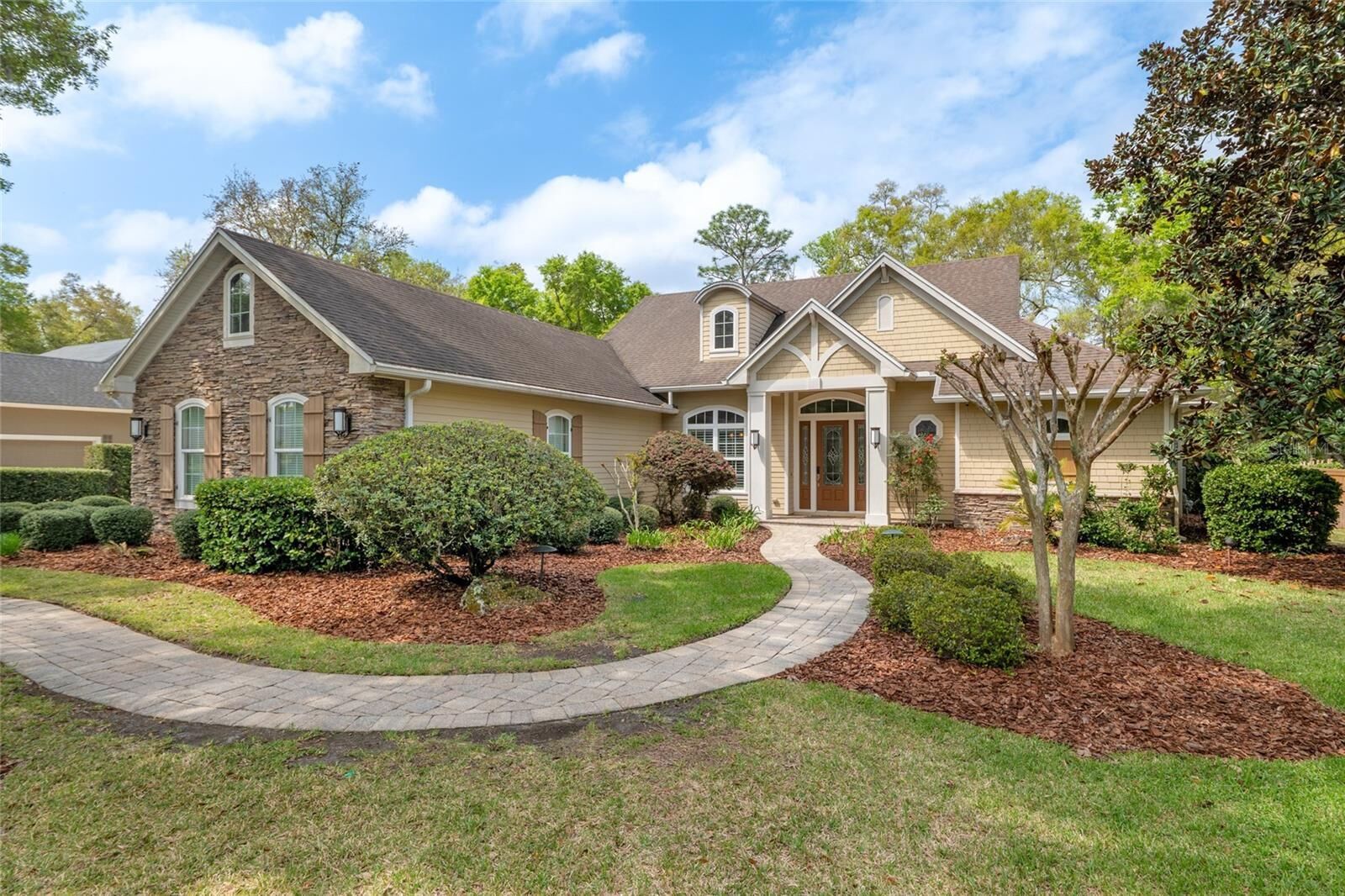 Property Photo:  3678 SW 105th Street  FL 32608 