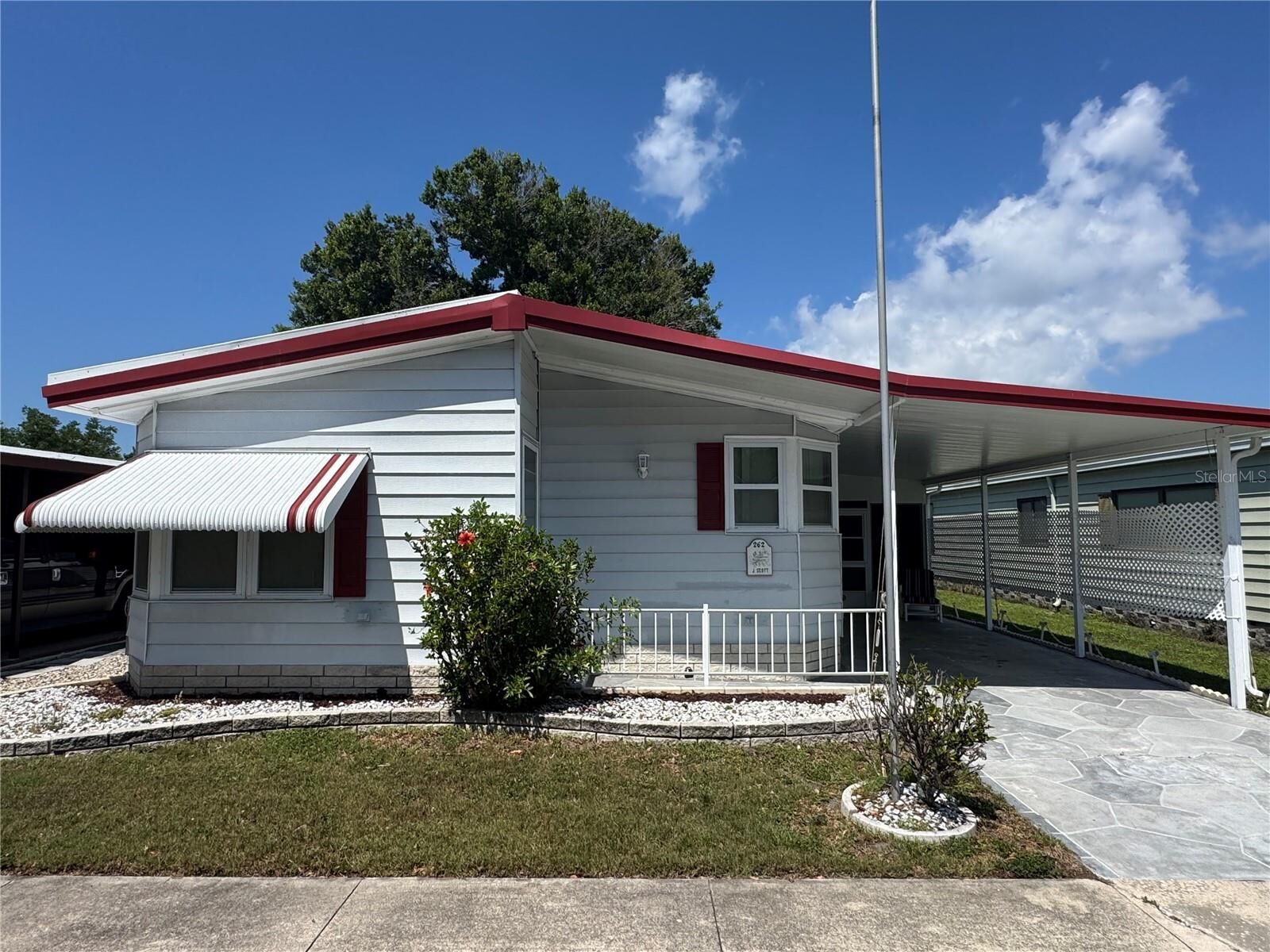 Property Photo:  1001 Starkey Road 262  FL 33771 