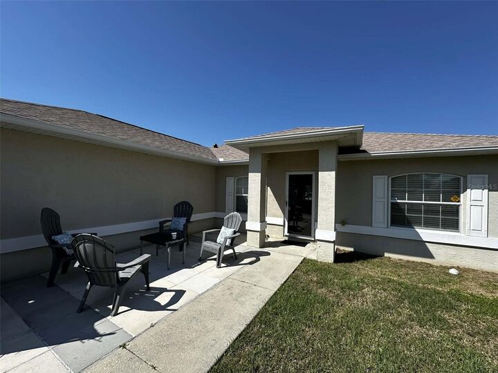 Property Photo: 13650 SE 51st Avenue FL 34491