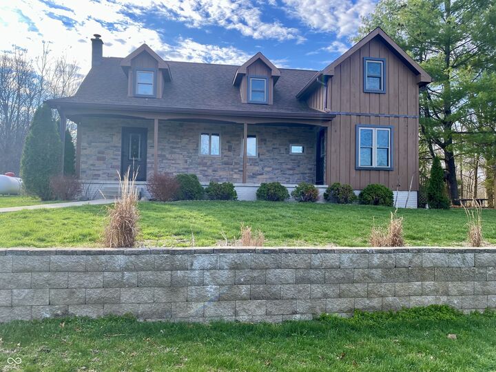 Property Photo:  1149 S 350 E  IN 47872 