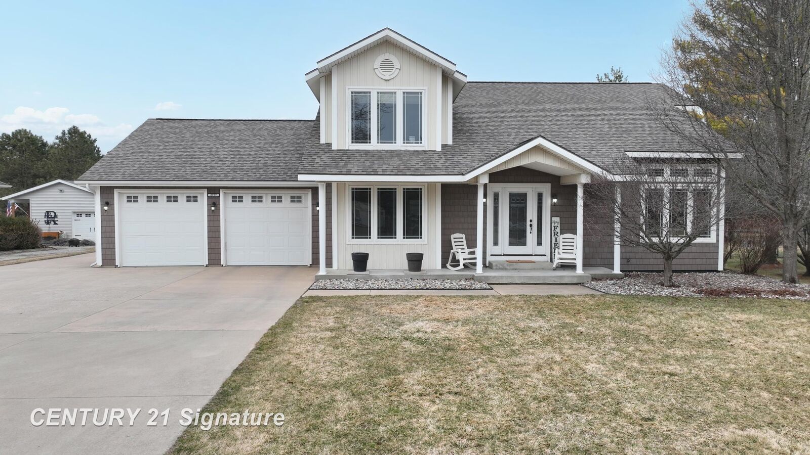 Property Photo:  2777 Hospital Road  MI 48603 