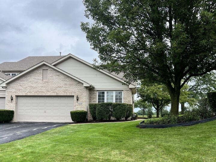 Property Photo:  123 Iliad Drive  IL 60477 