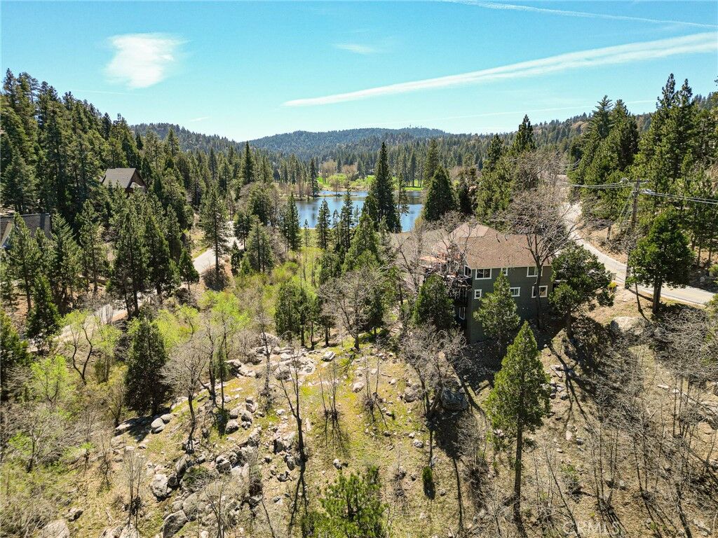 Property Photo:  813 Brentwood  CA 92352 