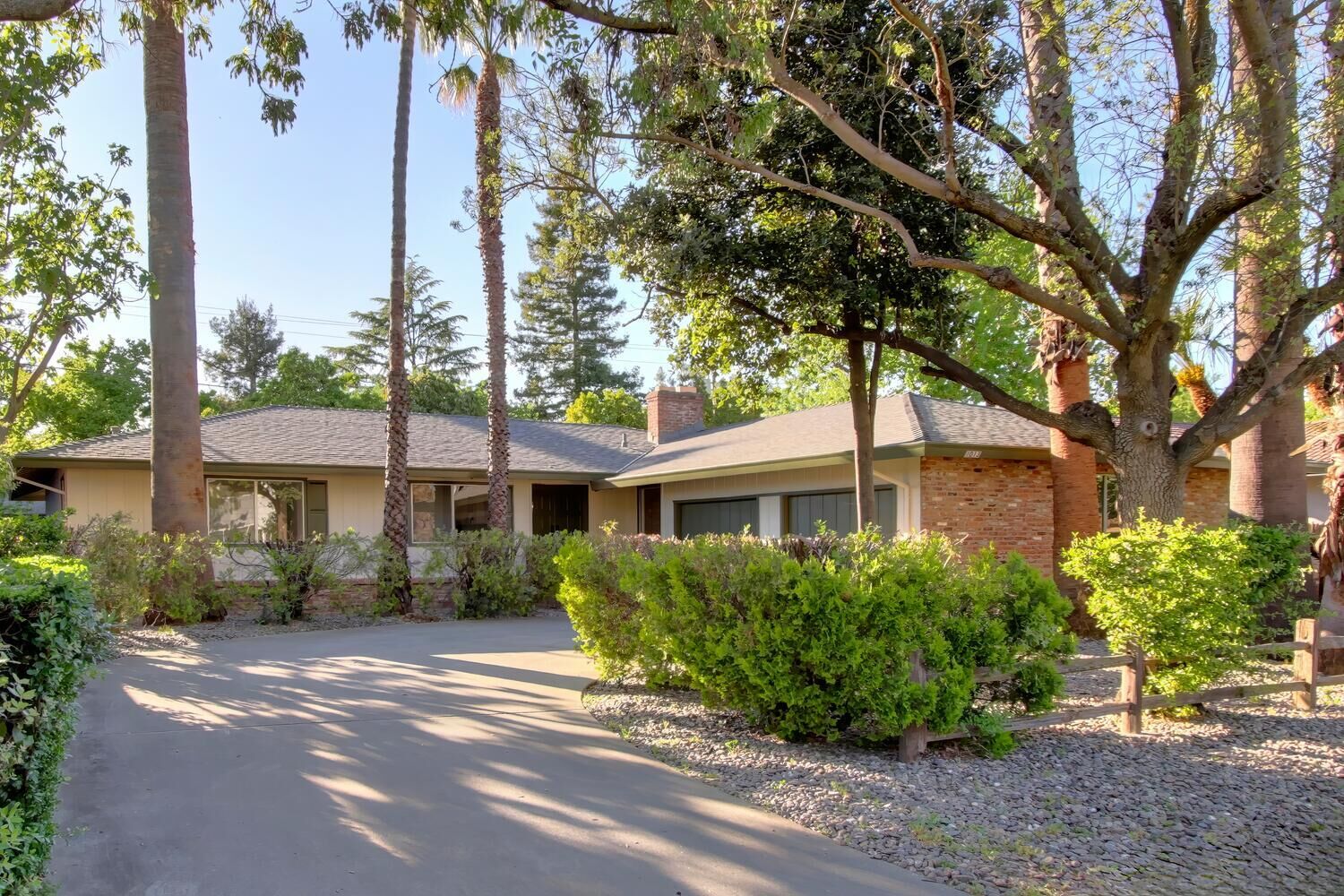 Property Photo: 1013 Plum Lane CA 95616
