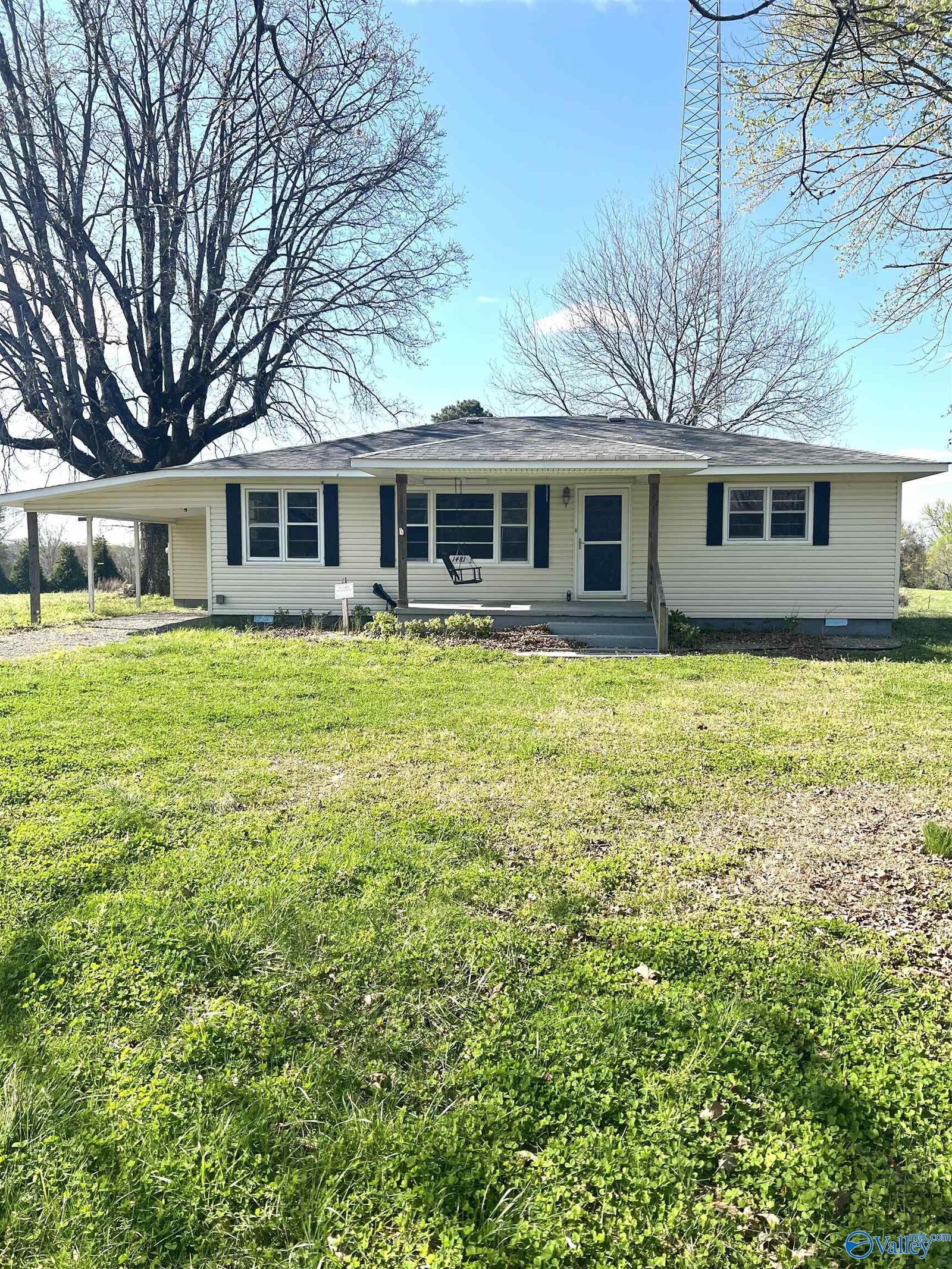 Property Photo:  1481 Lowery Road  AL 35016 